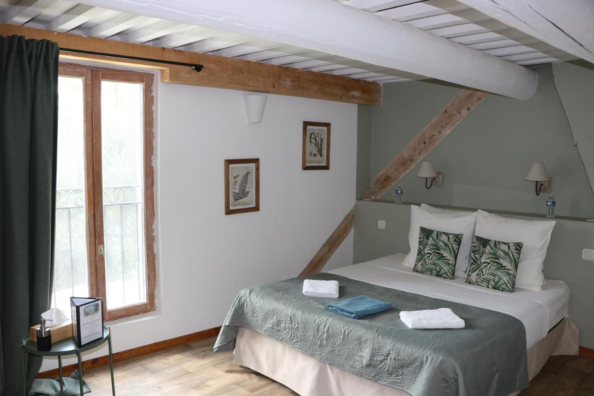 Le Mas Des Cerisiers Jacuzzi Et Sauna Inclus Pour Tous Les Logements 아비뇽 외부 사진