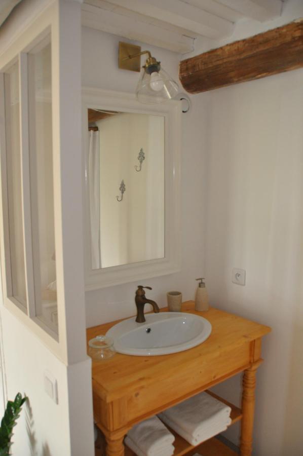 Le Mas Des Cerisiers Jacuzzi Et Sauna Inclus Pour Tous Les Logements 아비뇽 외부 사진